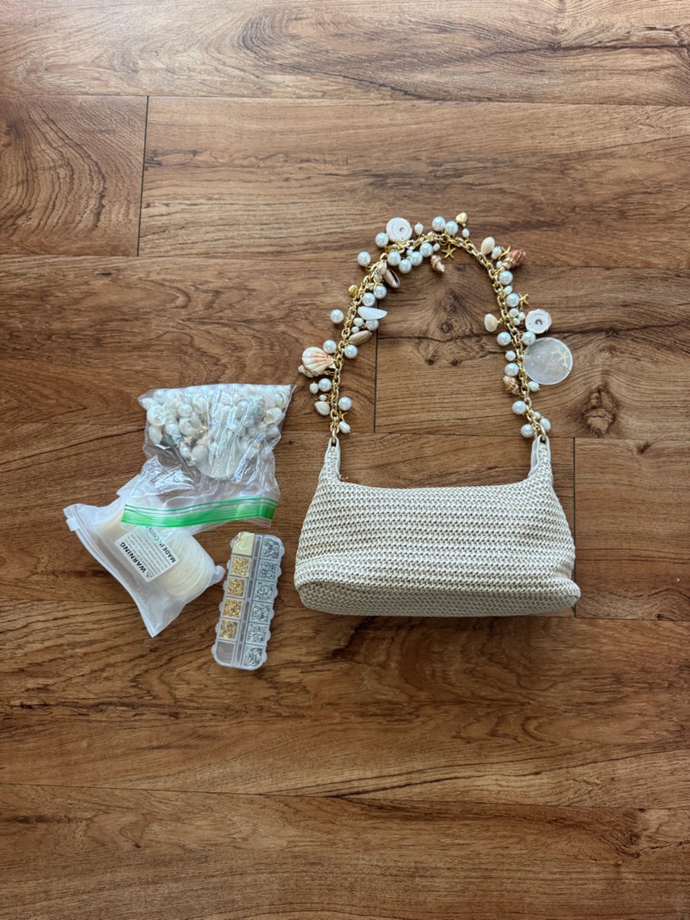 Seashell Purse - Picture 8 of 10